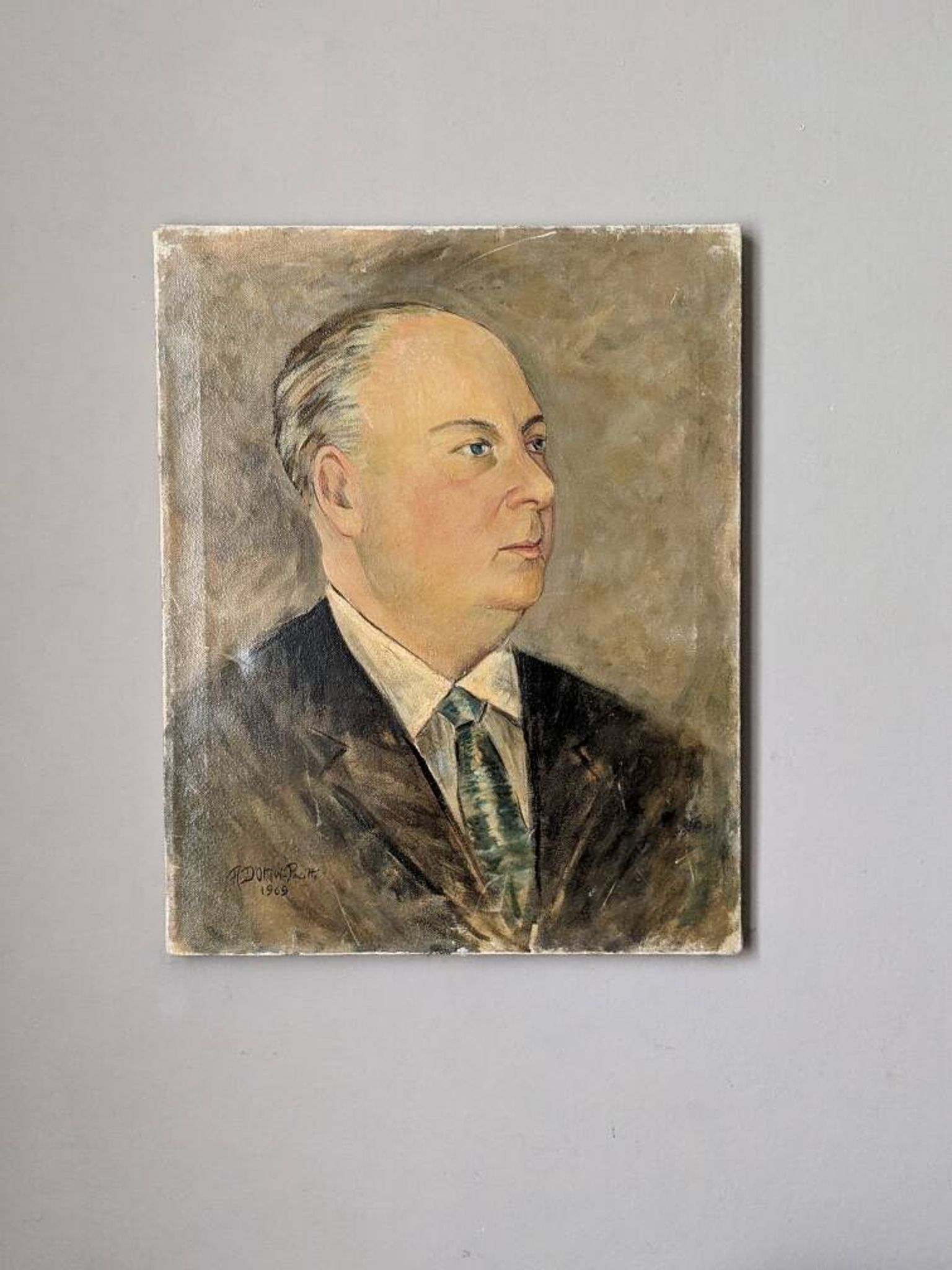 Old oil painting portrait of a man from the 20th century