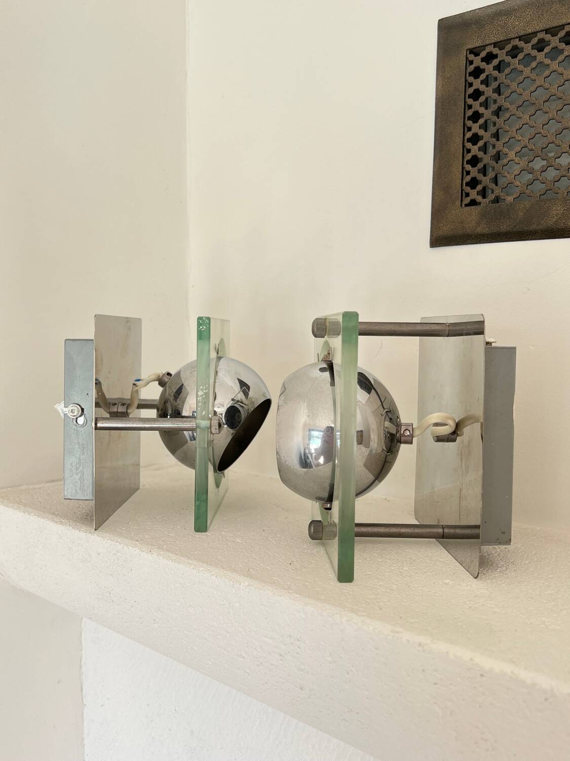 Lot de 2 appliques eyeball Space Age chrome vintage - années 70