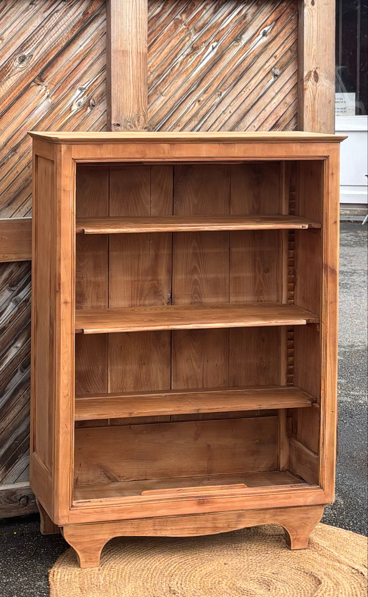 Ancient solid wood sideboard: bookshelf cabinet