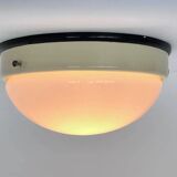 Paire de plafonniers ou appliques encastrées de style Bauhaus en bakélite, années 1940