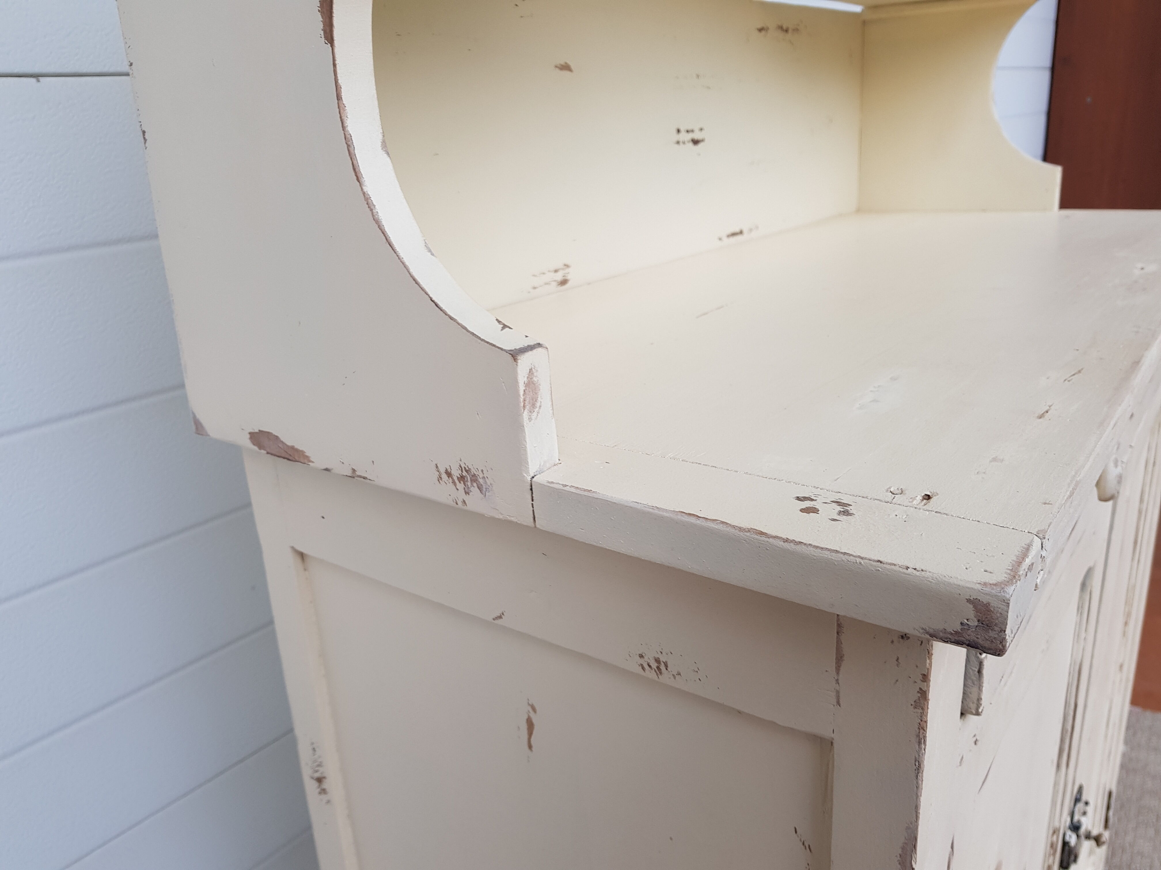 Old vintage kitchen buffet 30/40