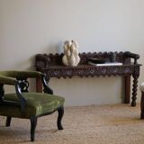Victorian English decorative chair, velvet and wood, late 19th century.