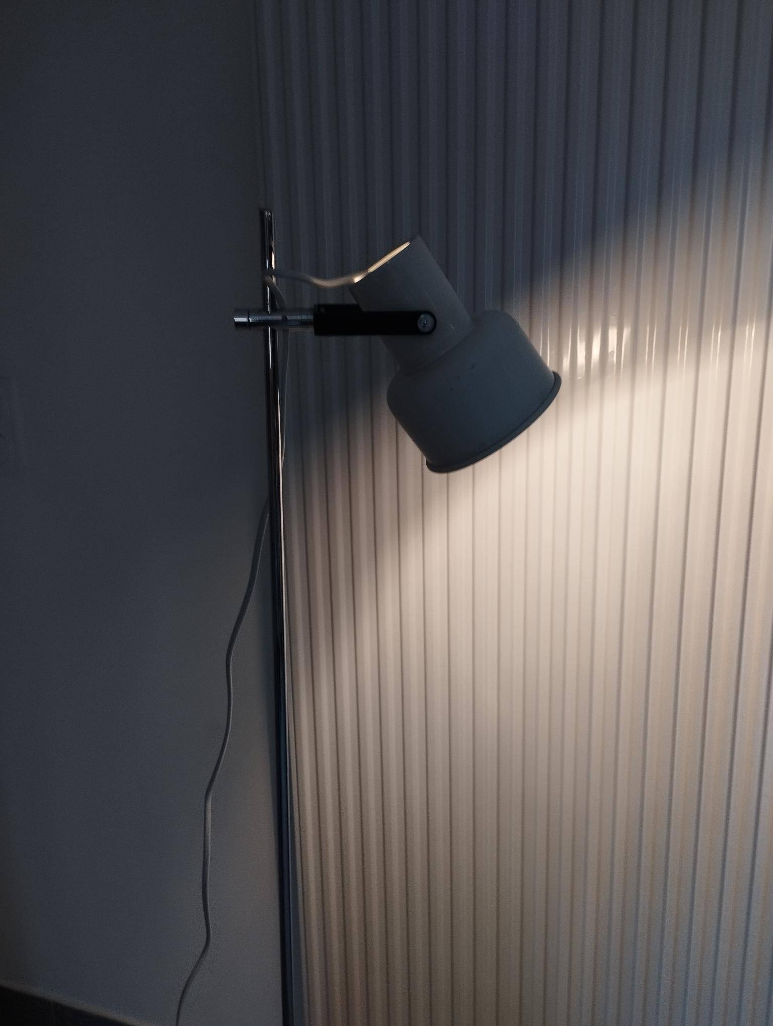 Space-Age Lamp - Scandinavian design floor lamp - adjustable vintage era