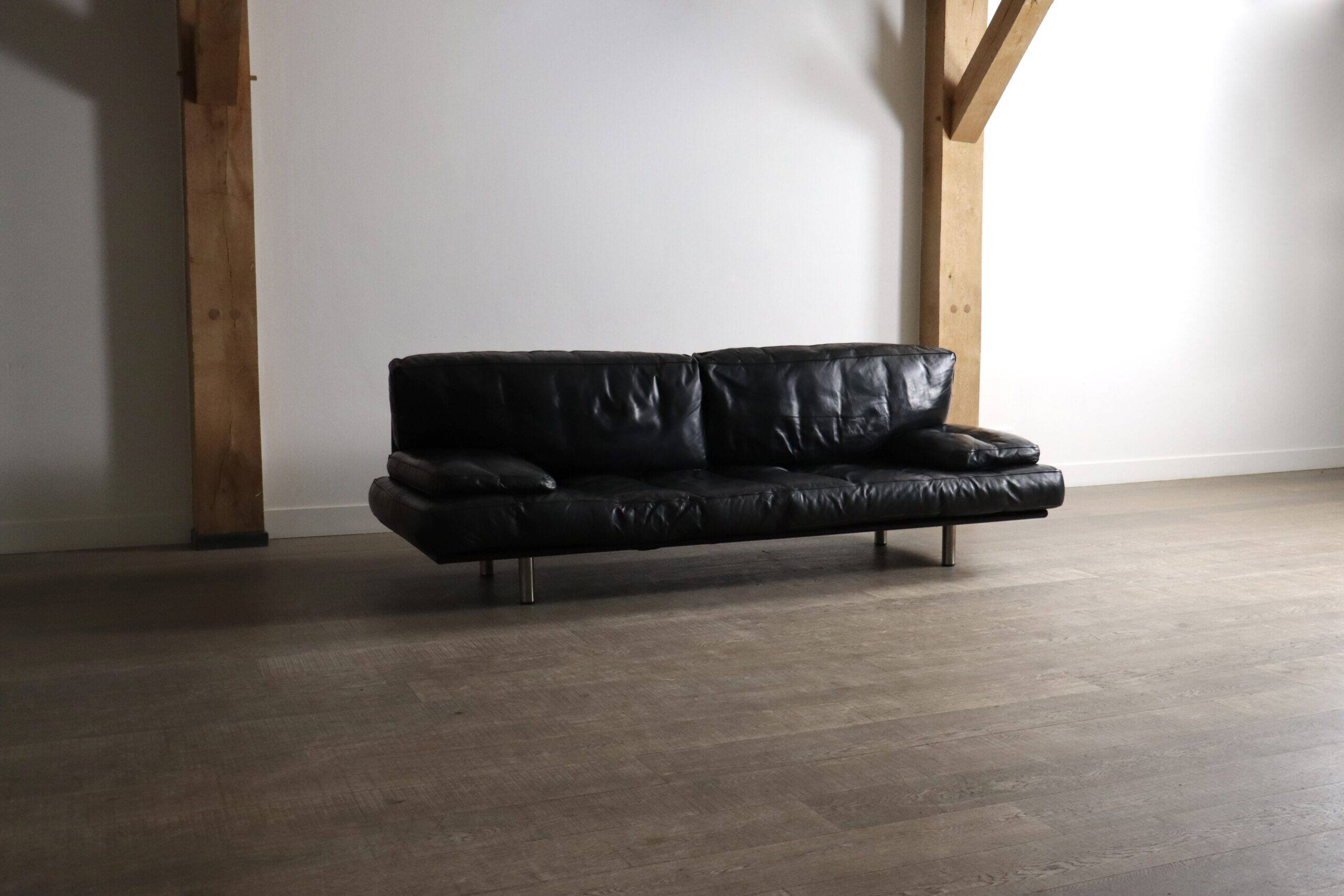 Milano 210 three-seater sofa by De Pas, D’Urbino and Lomazzi for Zanotta, Italy 1980s