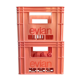 Caisses à bouteilles évian
