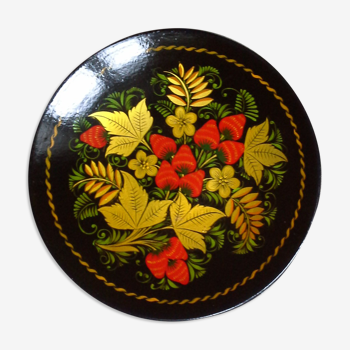 Decorated plate