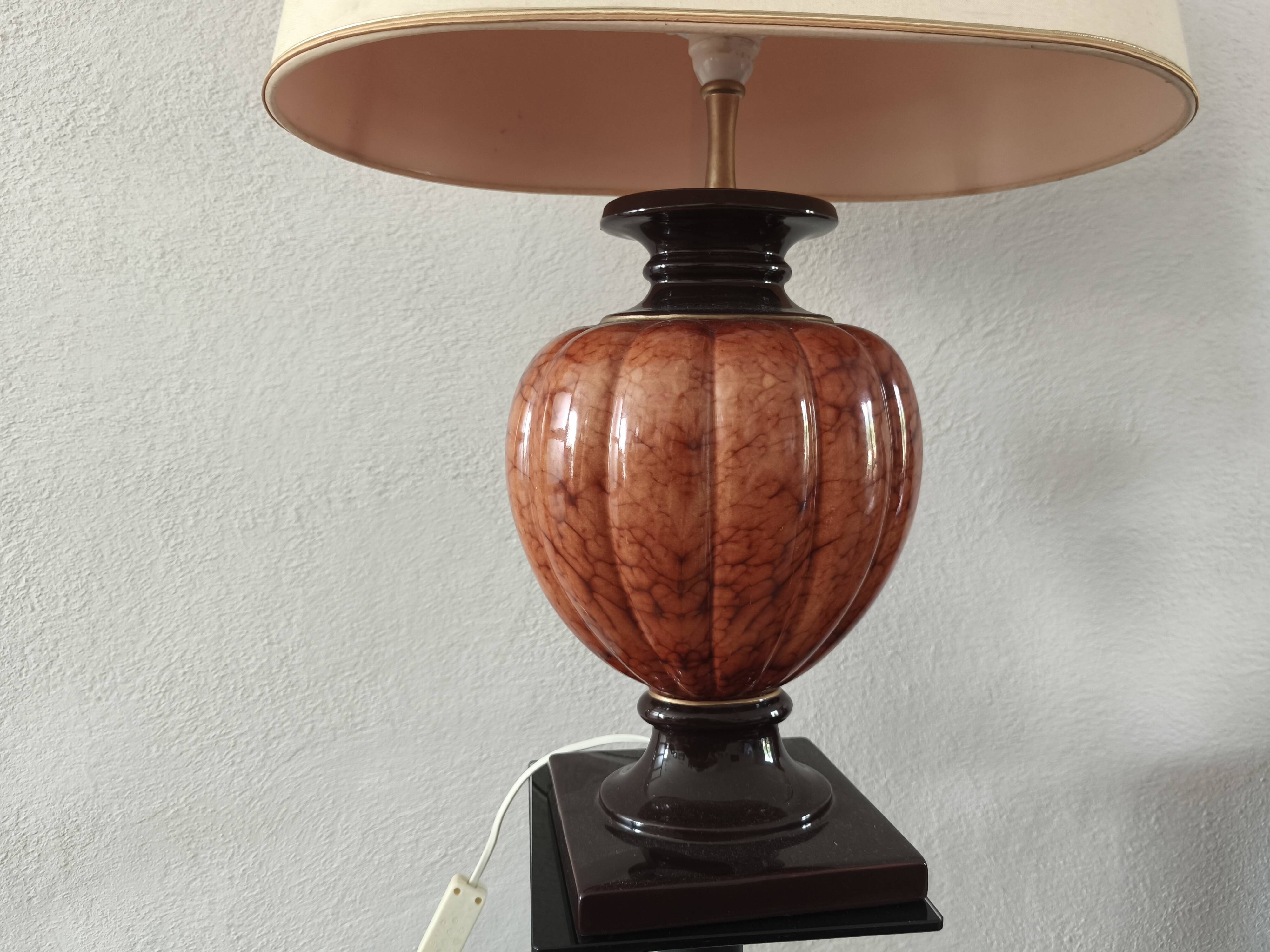 Ceramic lamp with original shade