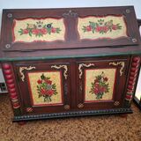 Meuble polychrome