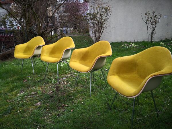 Fauteuils DAX par Charles & Ray Eames édition Herman Miller