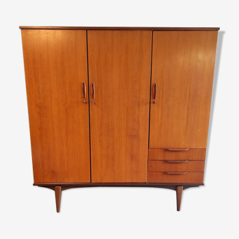 Armoire en teck de style scandinave 3 portes – années 60