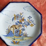 Octagonal dish in Nevers earthenware