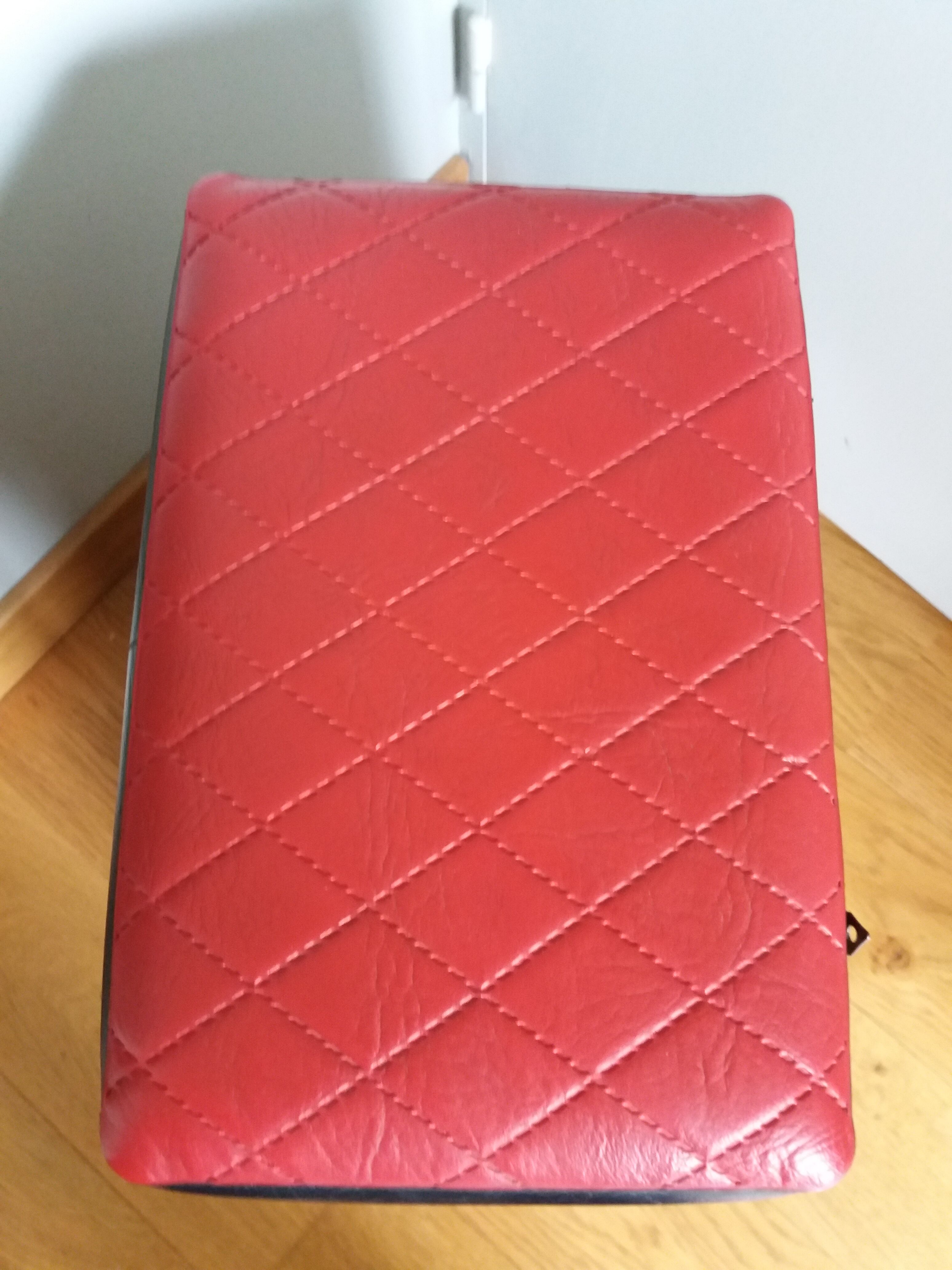 Fishing storage chest fisherman's stool