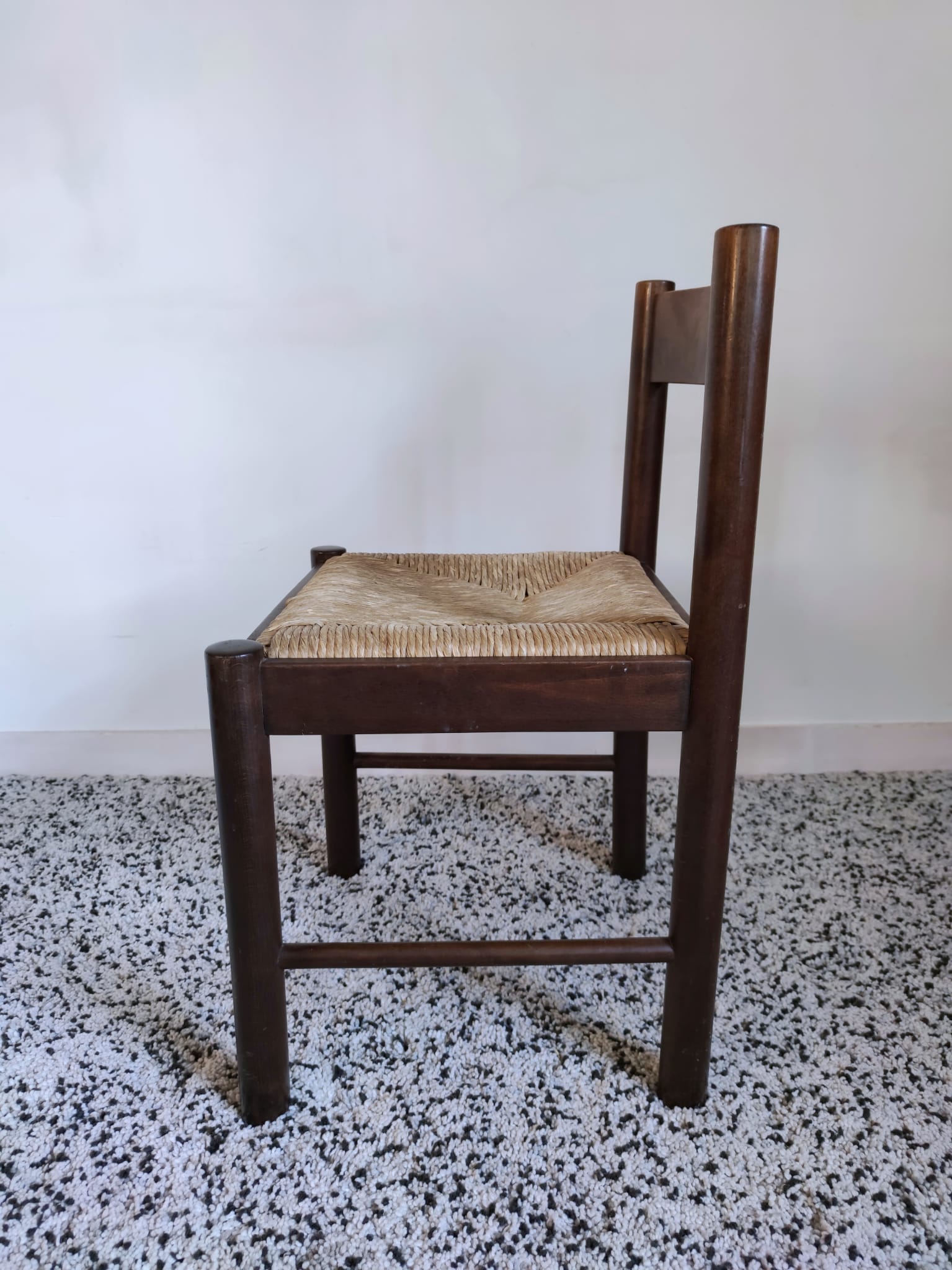 Natural wooden chair, headband backrest, mulched seat