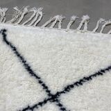 White wool carpet with diamonds