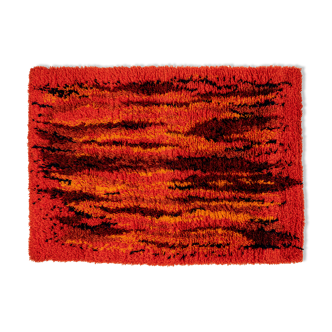 Scandinavian 20th century modern long pile rug 140 x 113 cm