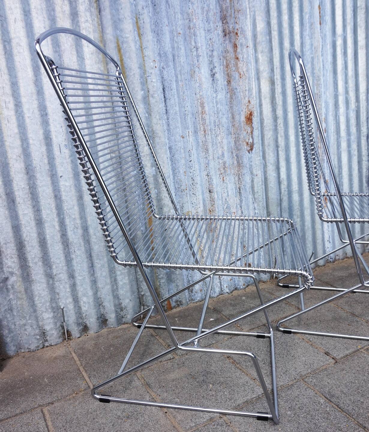 Set of 4 wire chairs, 1980s