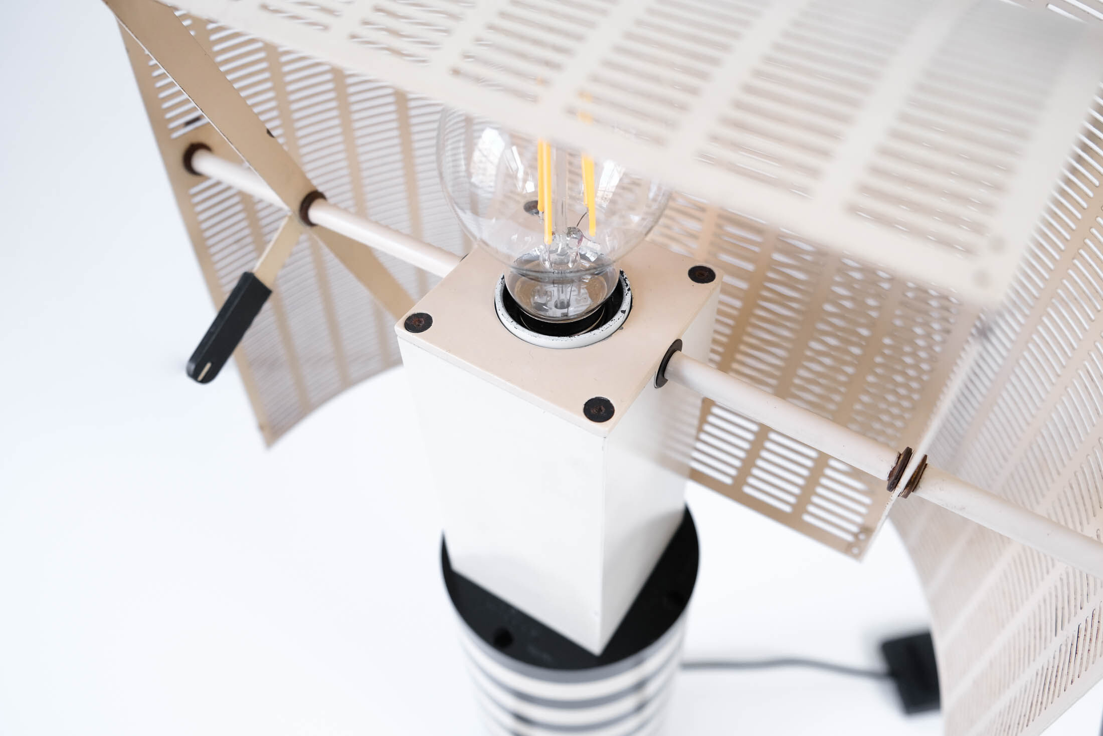 Early Postmodern "Shogun" Table Lamp by Mario Botta for Artemide, Italy 1986