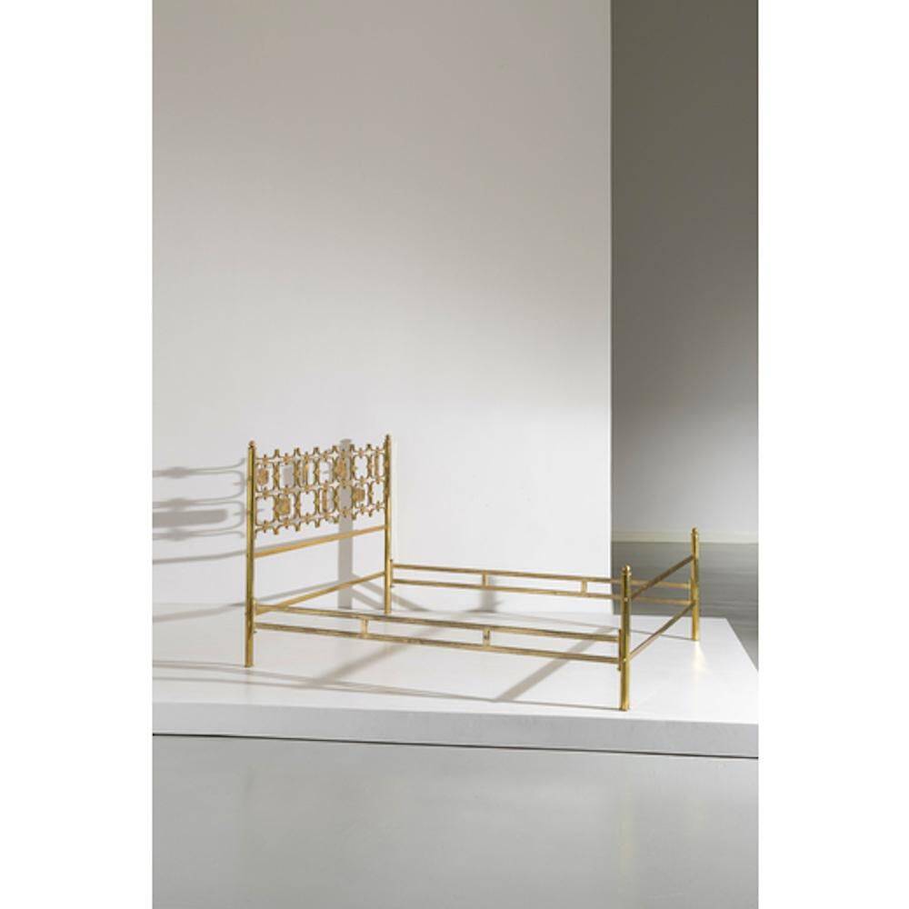 Osvaldo Borsani Elegant Bed with Brass Details by Arnaldo Pomodoro, 1950