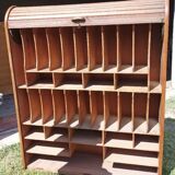 Curtain filing cabinet