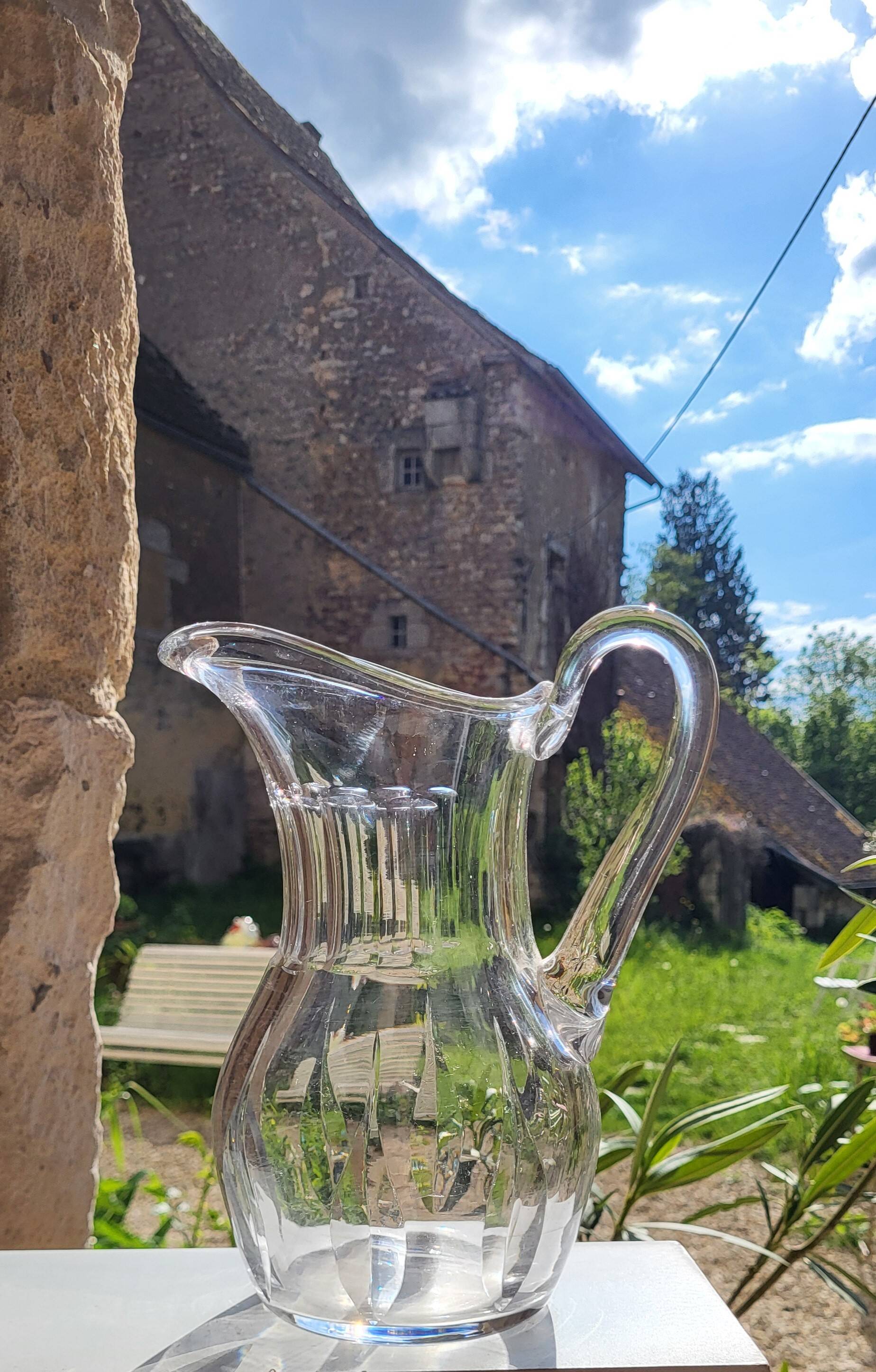 Crystal pitcher from Saint Louis, Cerdagne model.
