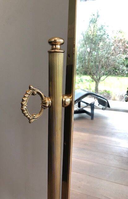 Miroir psyché en laiton de style néoclassique