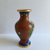 Small Chinese vase partitioned enamels