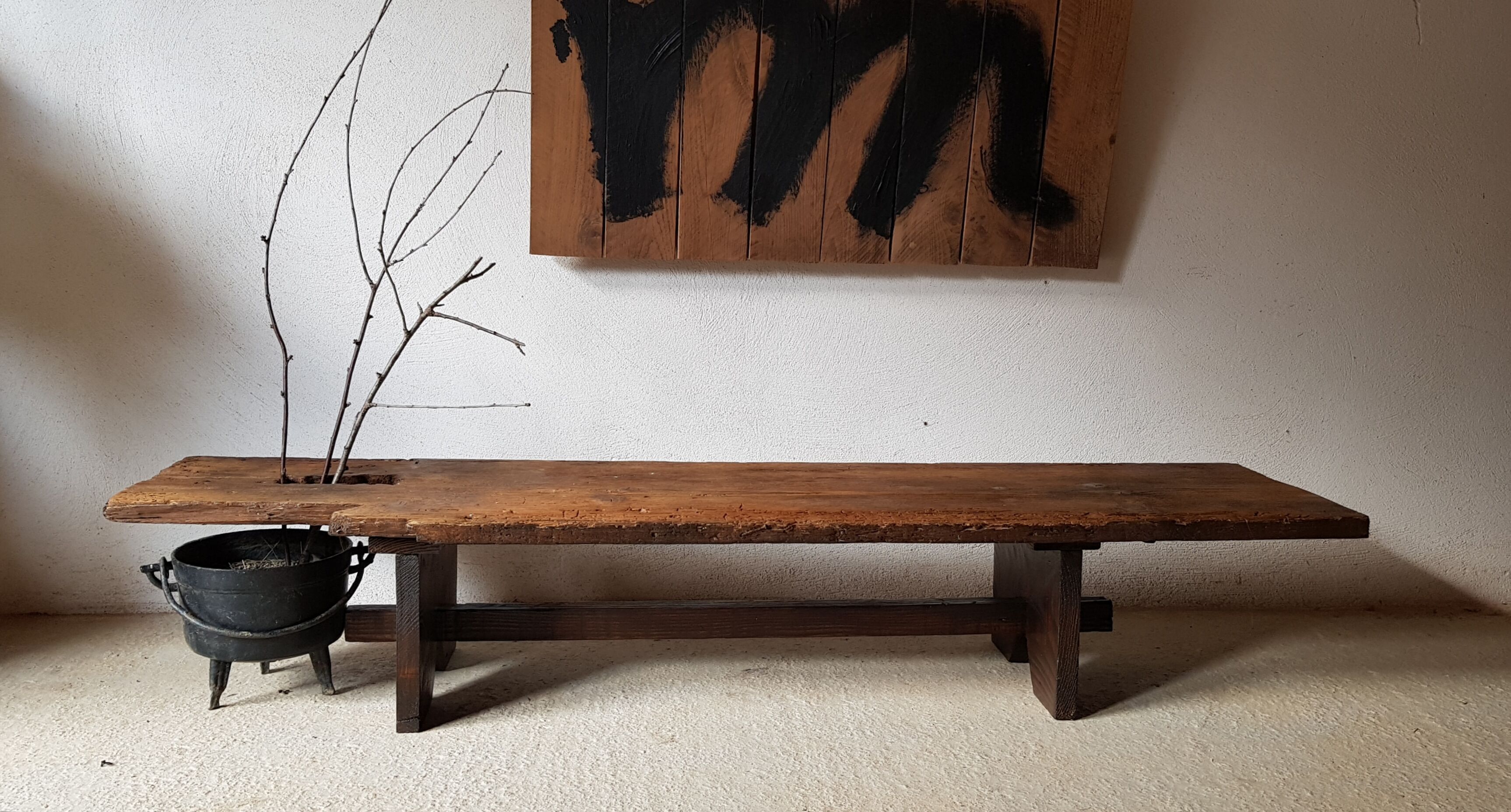 Coffee table wabi sabi