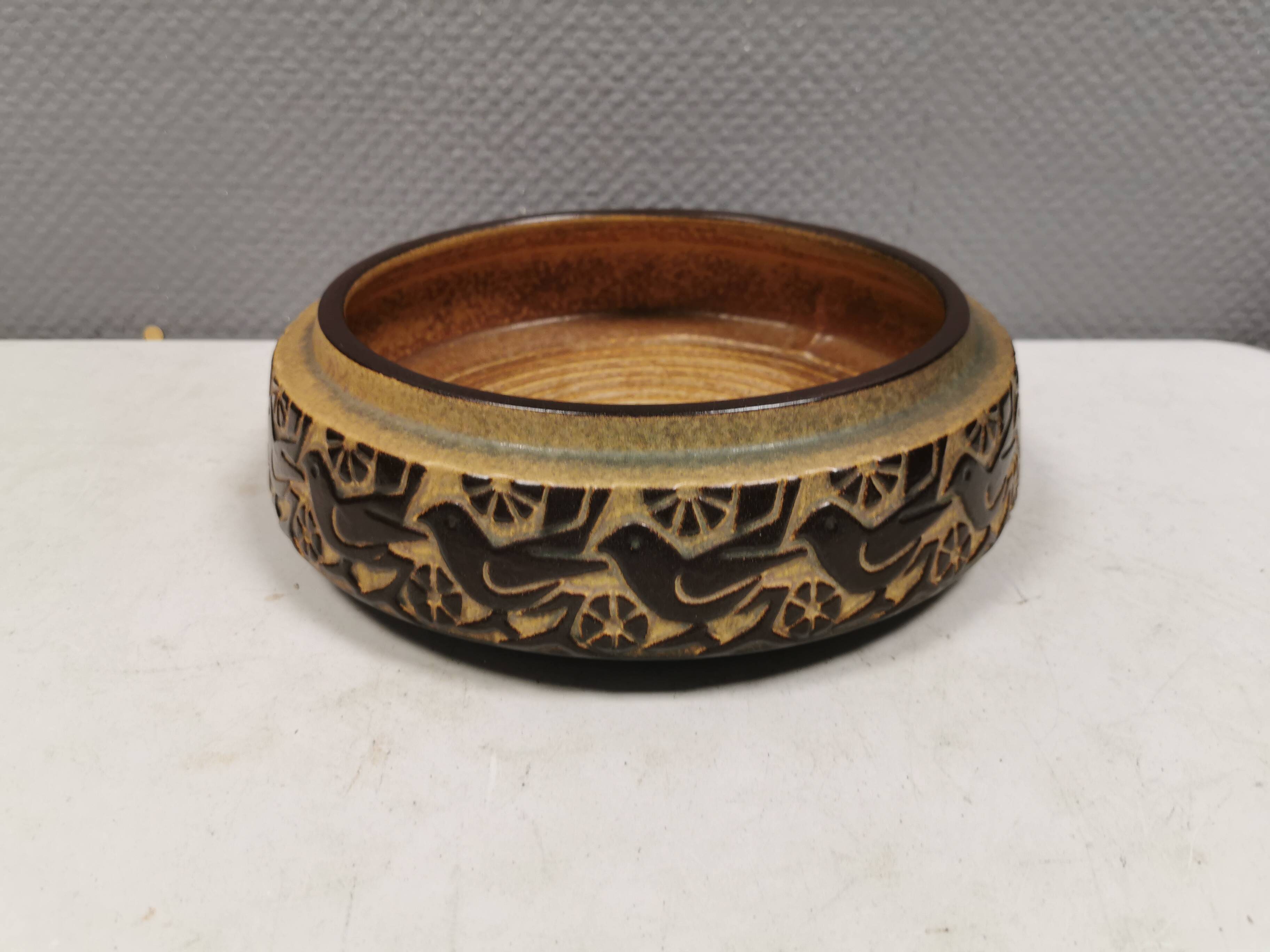 Large dish from Danish Michael Andersen ceramics, Denmark, 1970s