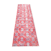 2x8 red floral vintage runner rug, 243x67cm