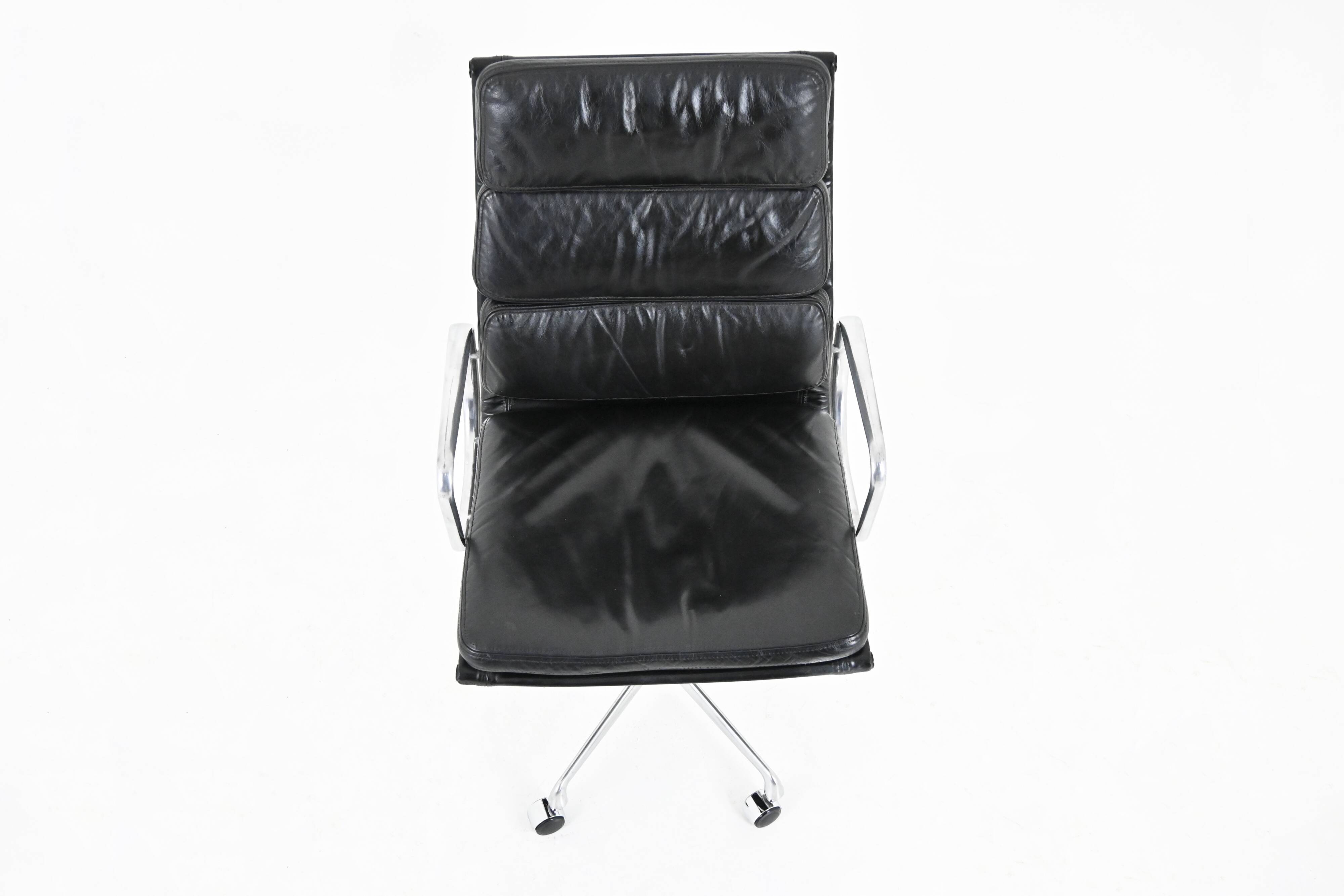 Office chair by Charles & Ray Eames for Herman Miller, 1970s