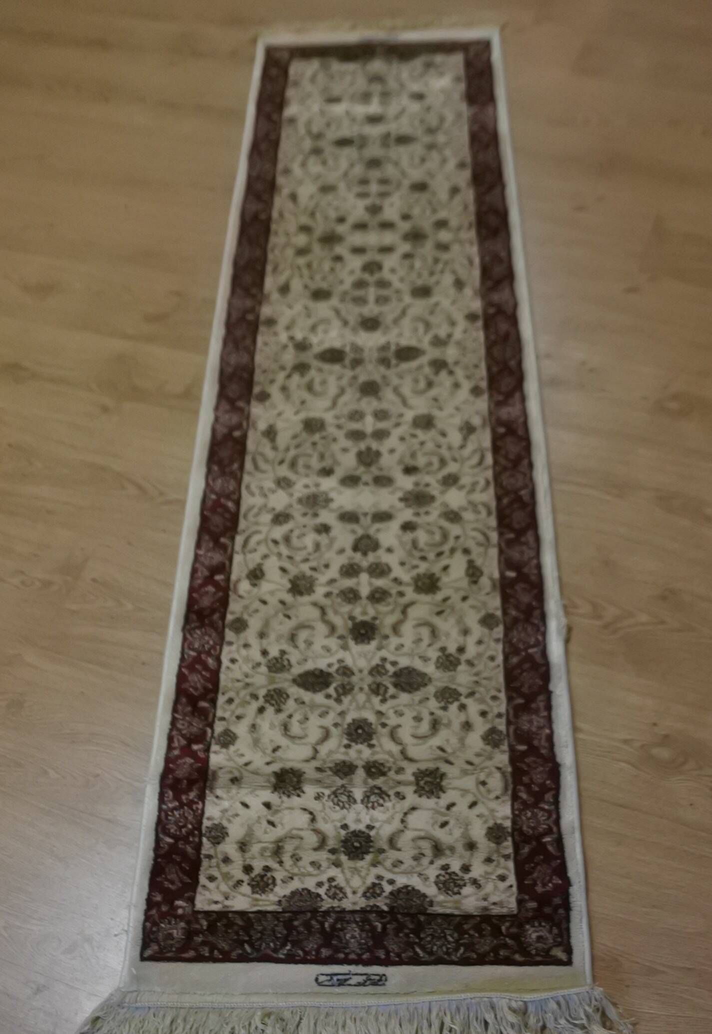 Turkish Art Silk Gallery Rug Sign