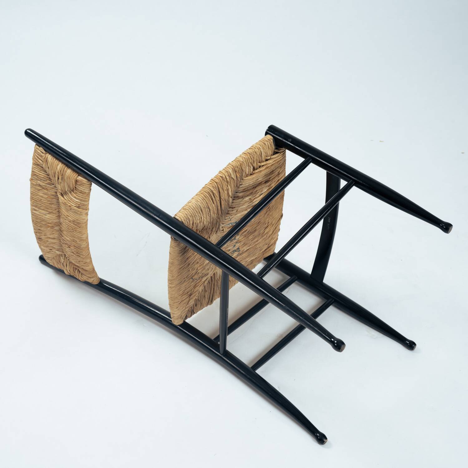 Chaises italiennes Chiavari en hêtre et paille noires, années 1950