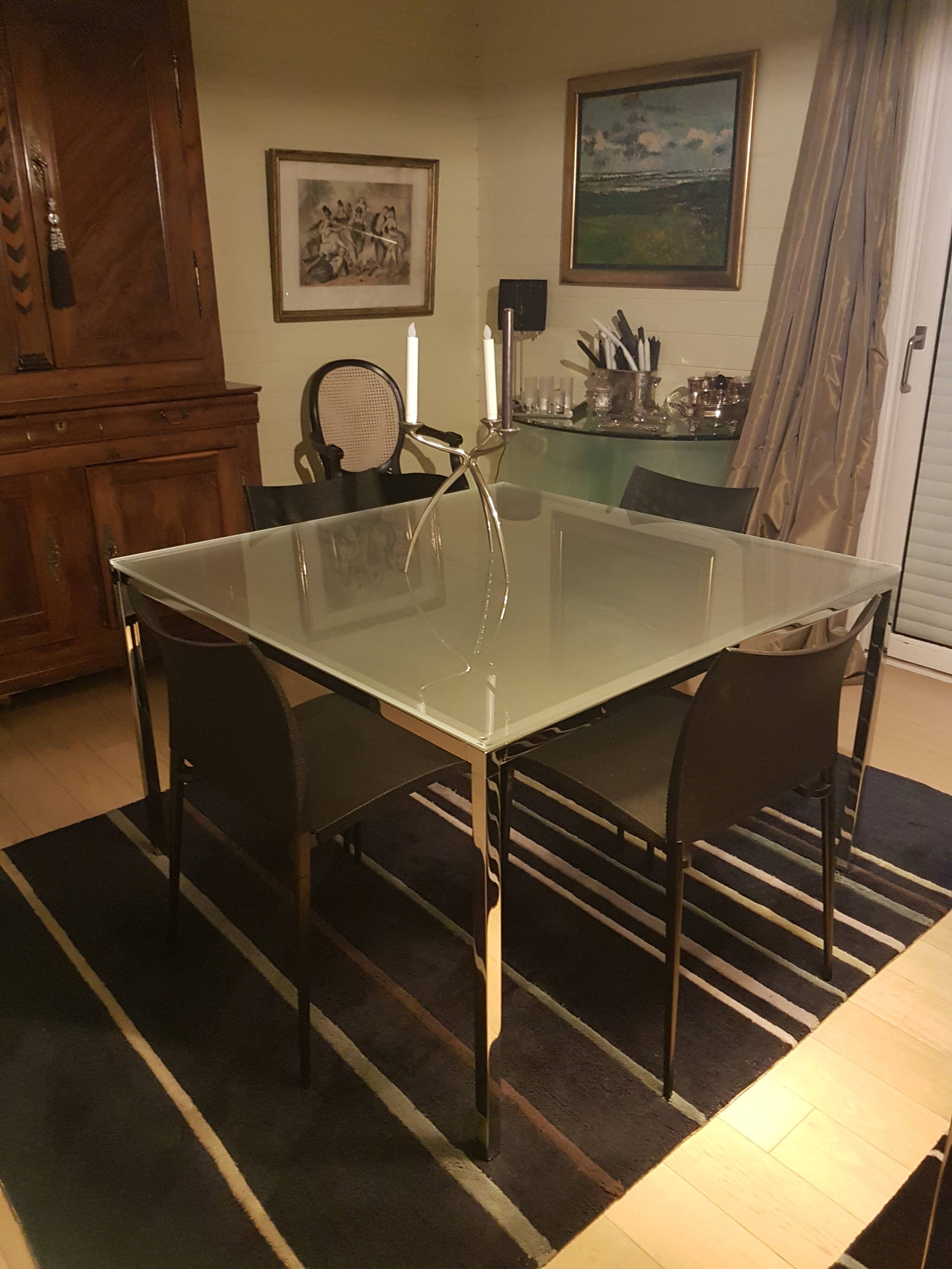 Desalto square glass table