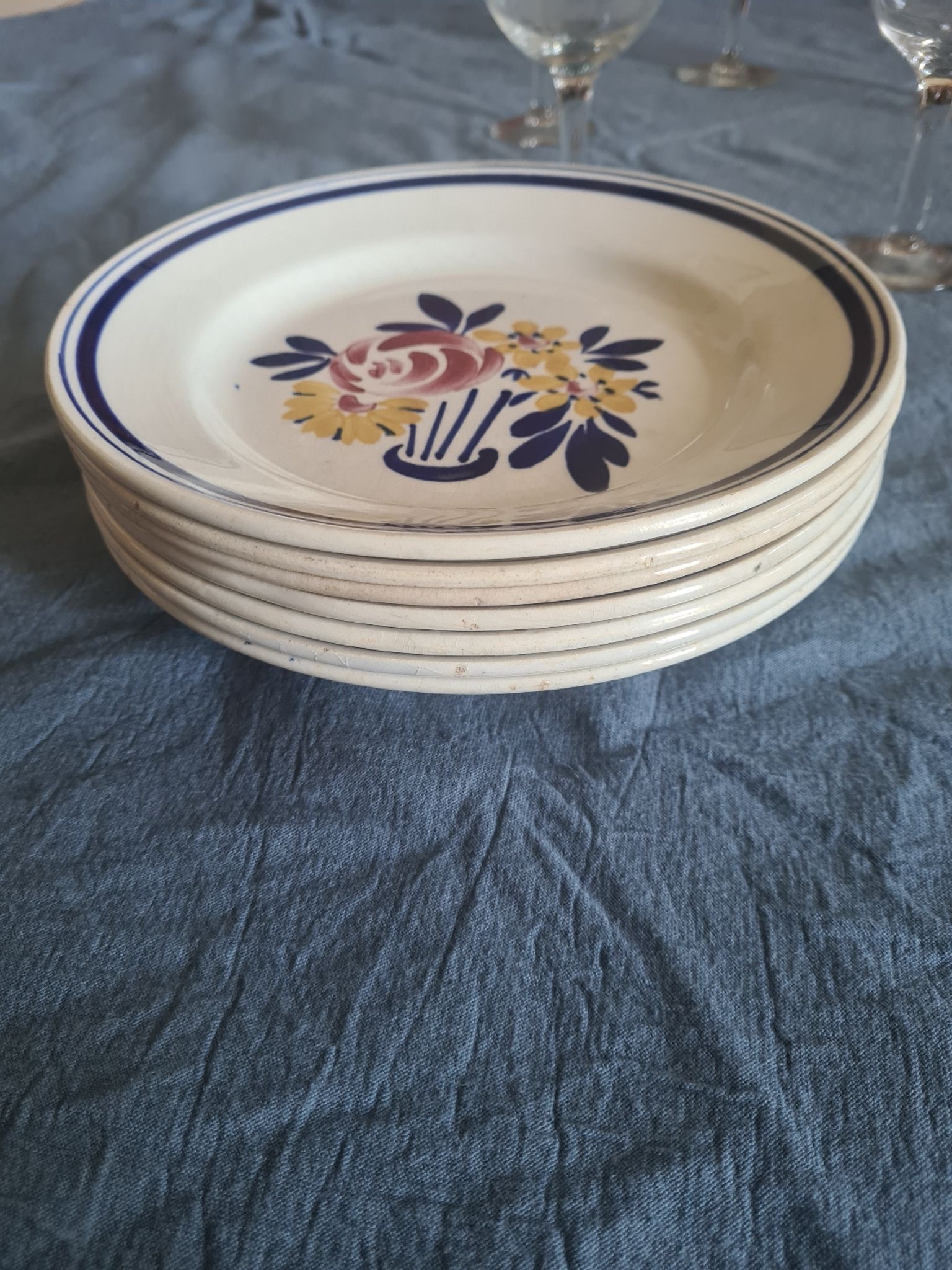 Assiettes plates porcelaine opaque HBCM