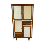 Mado cabinet