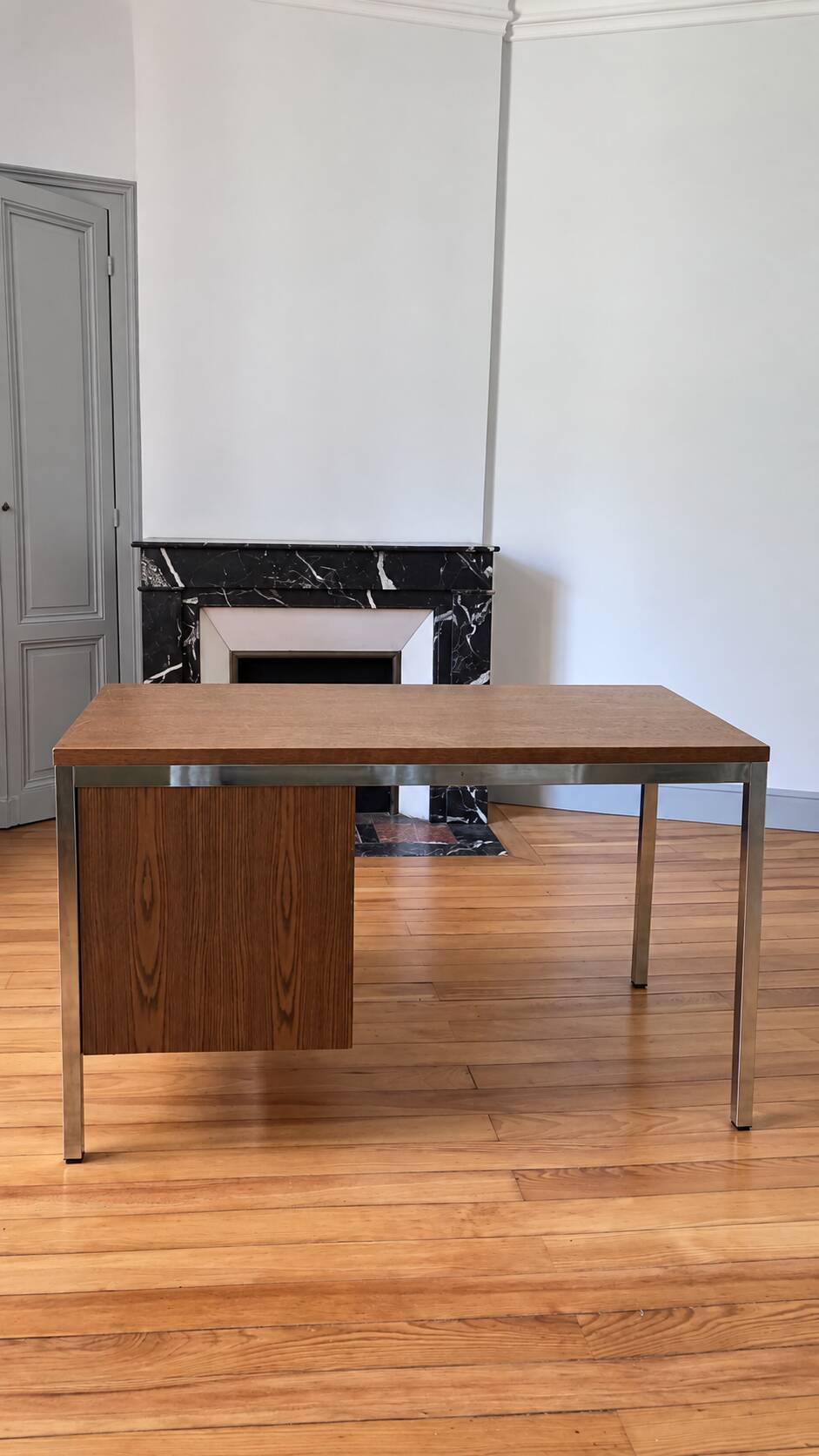 Vintage Swiss desk from the 60s/70s – wood & metal – 120 cm
