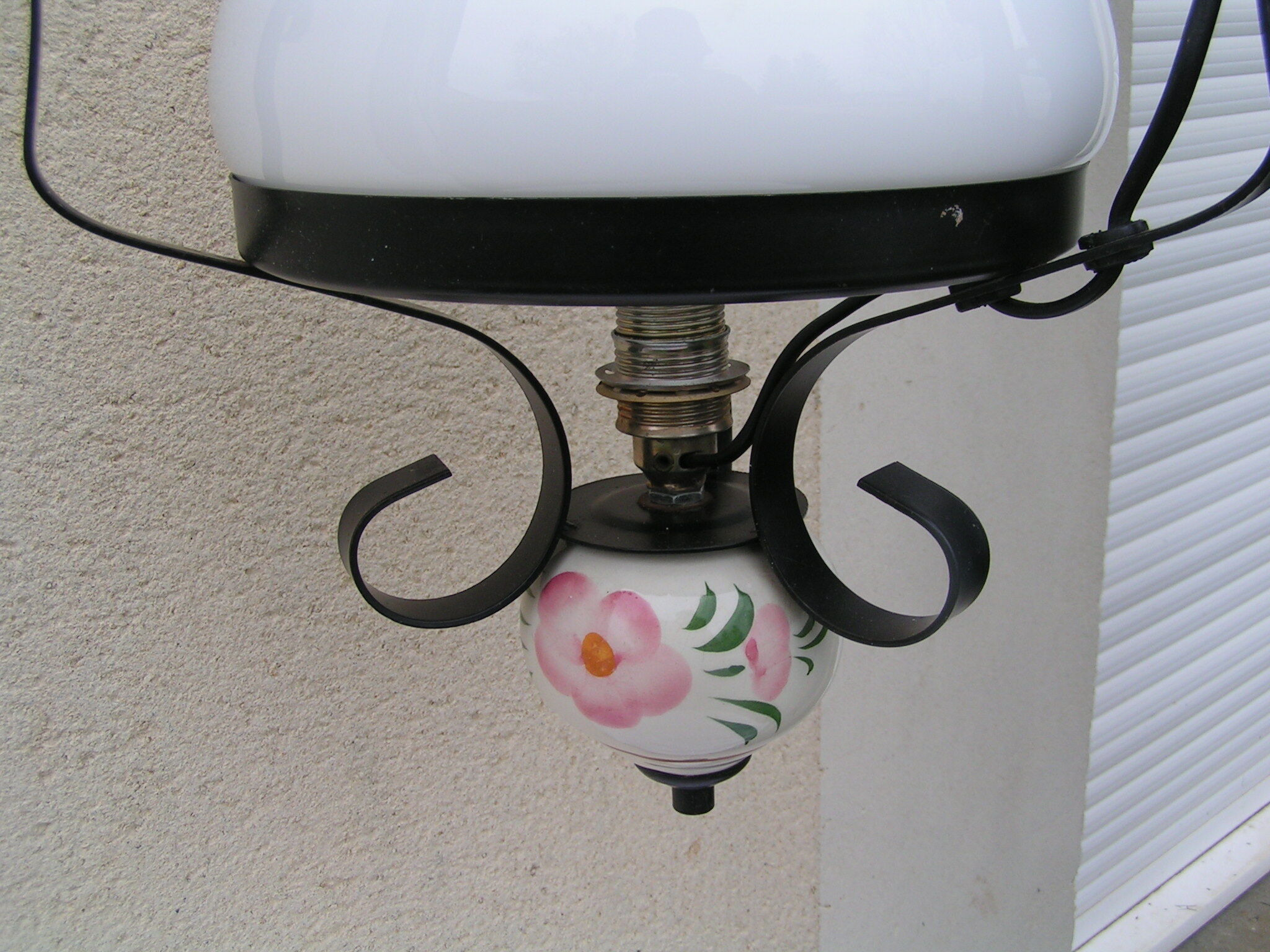 White opaline and black metal hanging