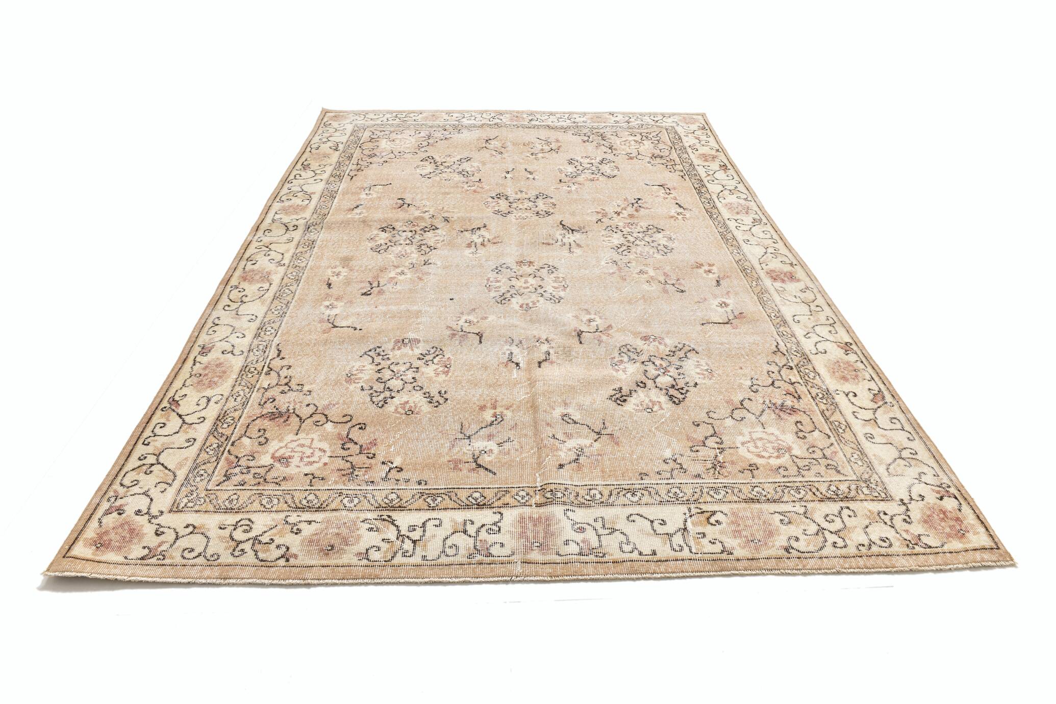 Tapis vintage floral turc