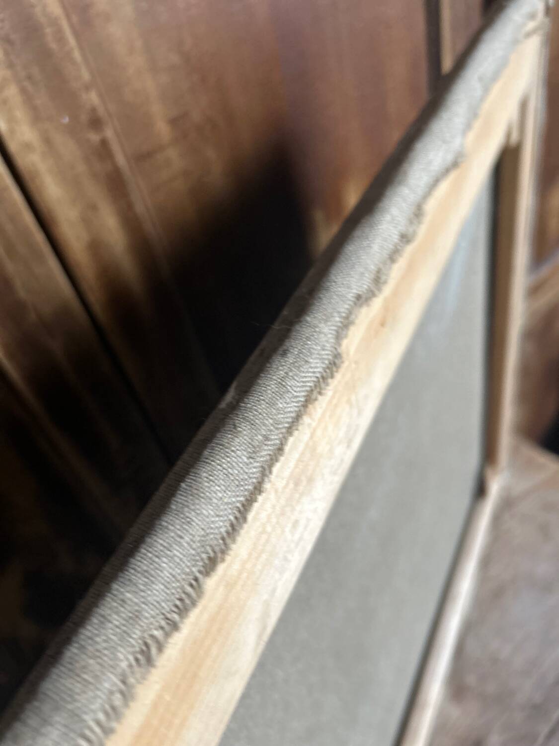 Vintage painting of the Tour de Paris in oil.