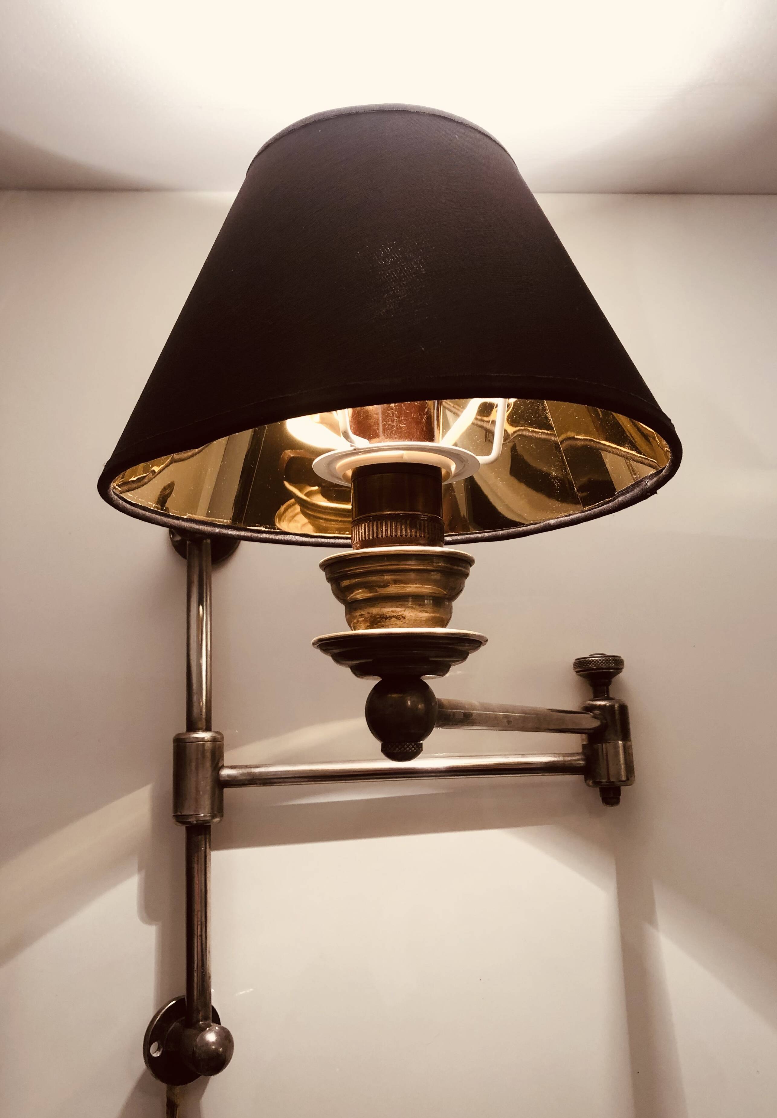 Articulated wall light in patinated nickel Chehoma 1987