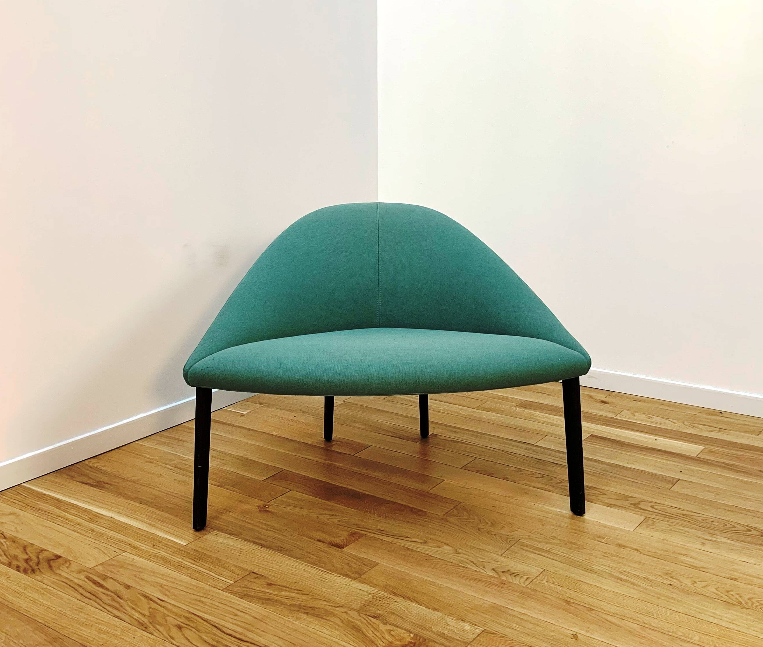 Pair of Colina M armchairs, Arper
