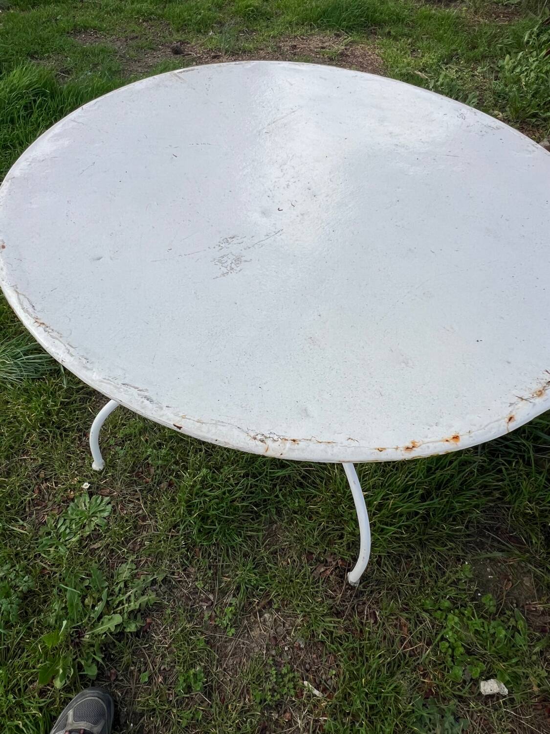 Garden table, 19th century.