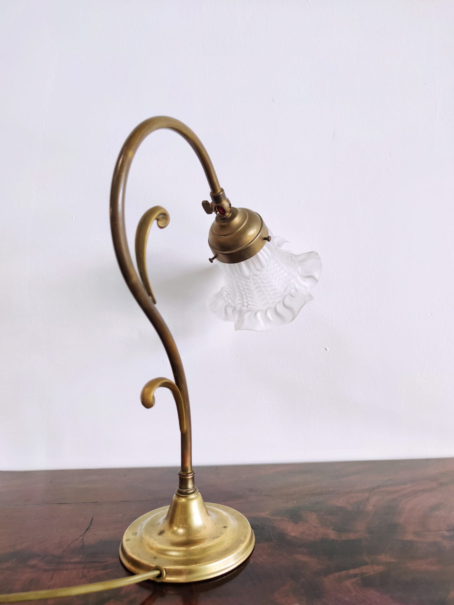 Table lamp in brass art deco tulip 1930