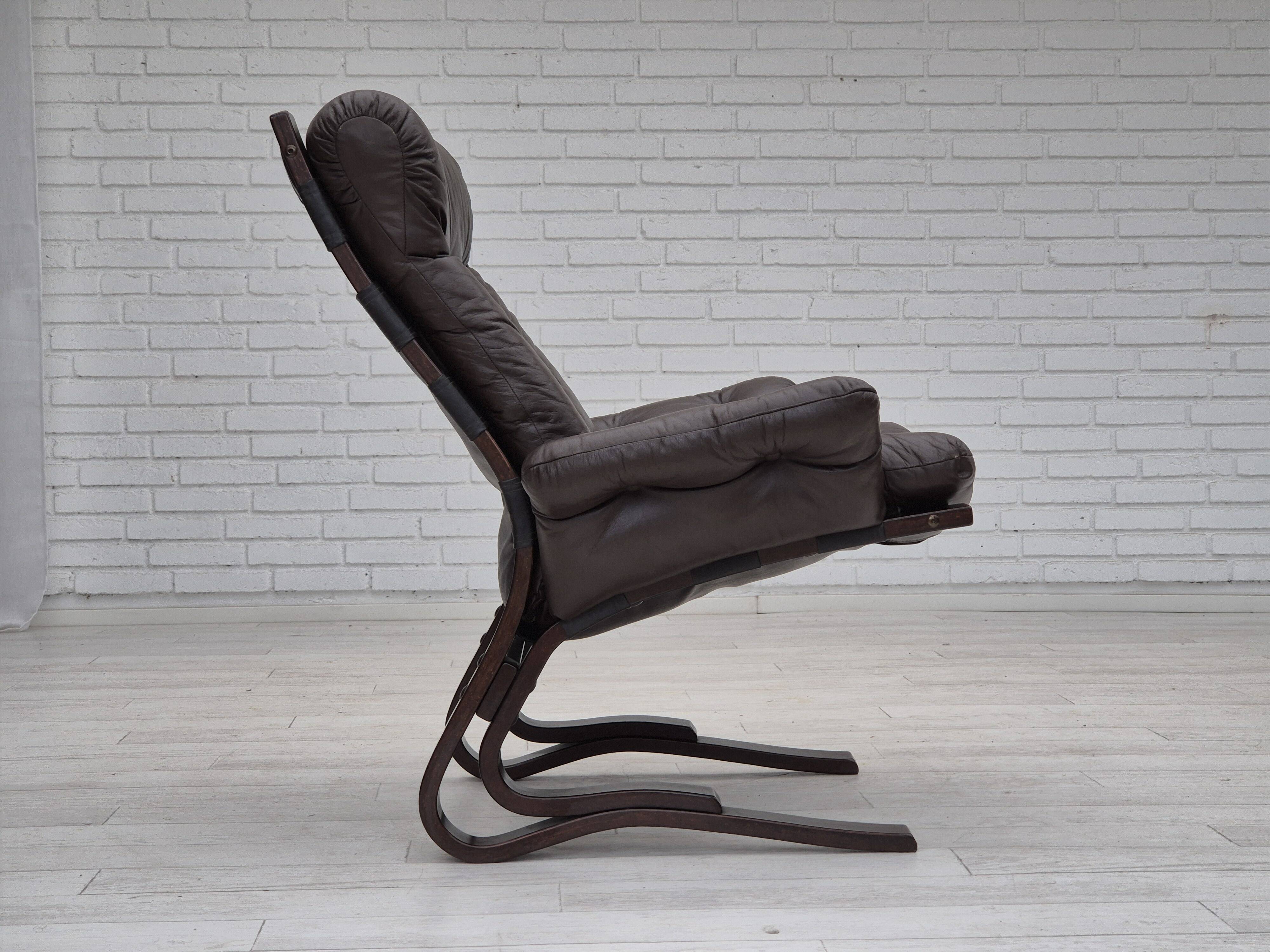 1970s, Scandinavian design, lounge chair, original condition, leather, bent wood.