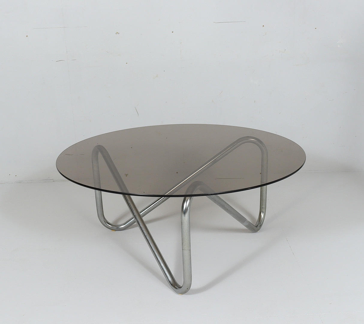 French tubular steel coffee table, 1970s.