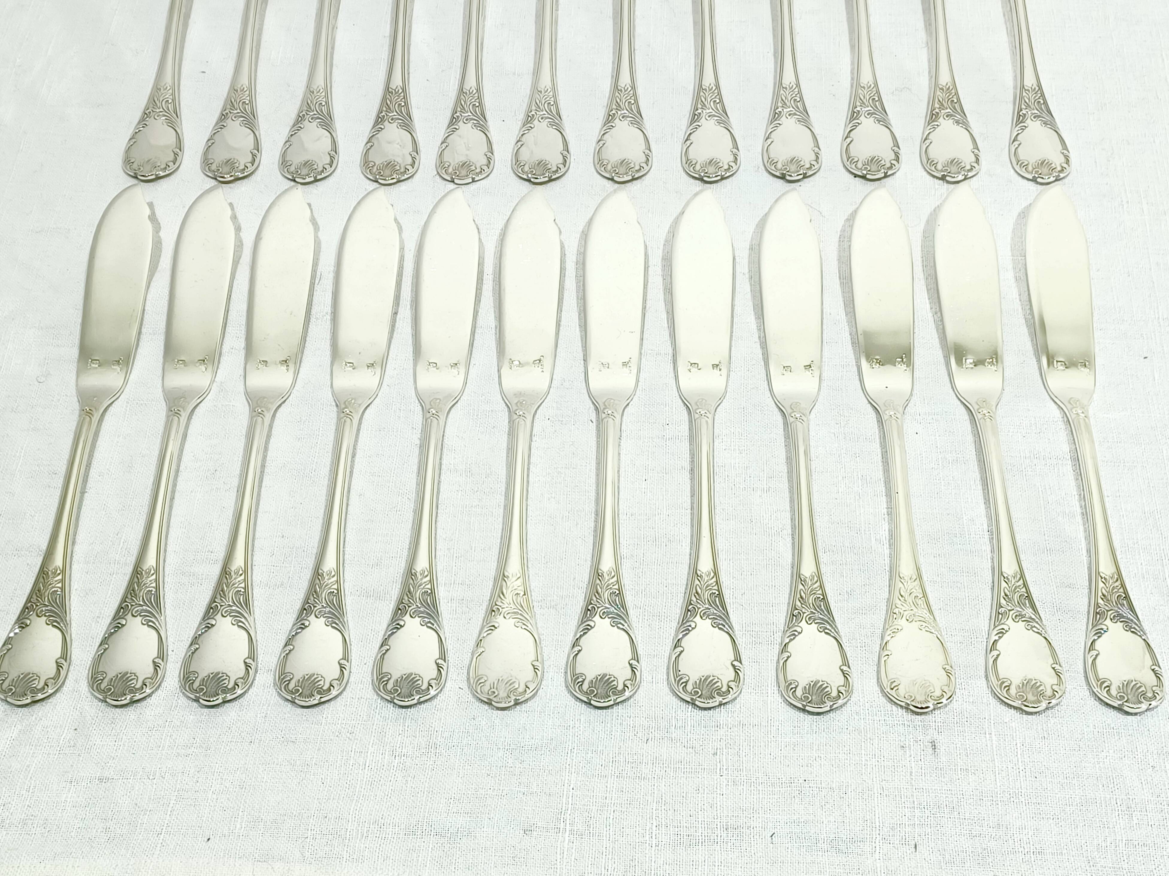 Christofle – 12-piece silver-plated fish cutlery set, Marly model