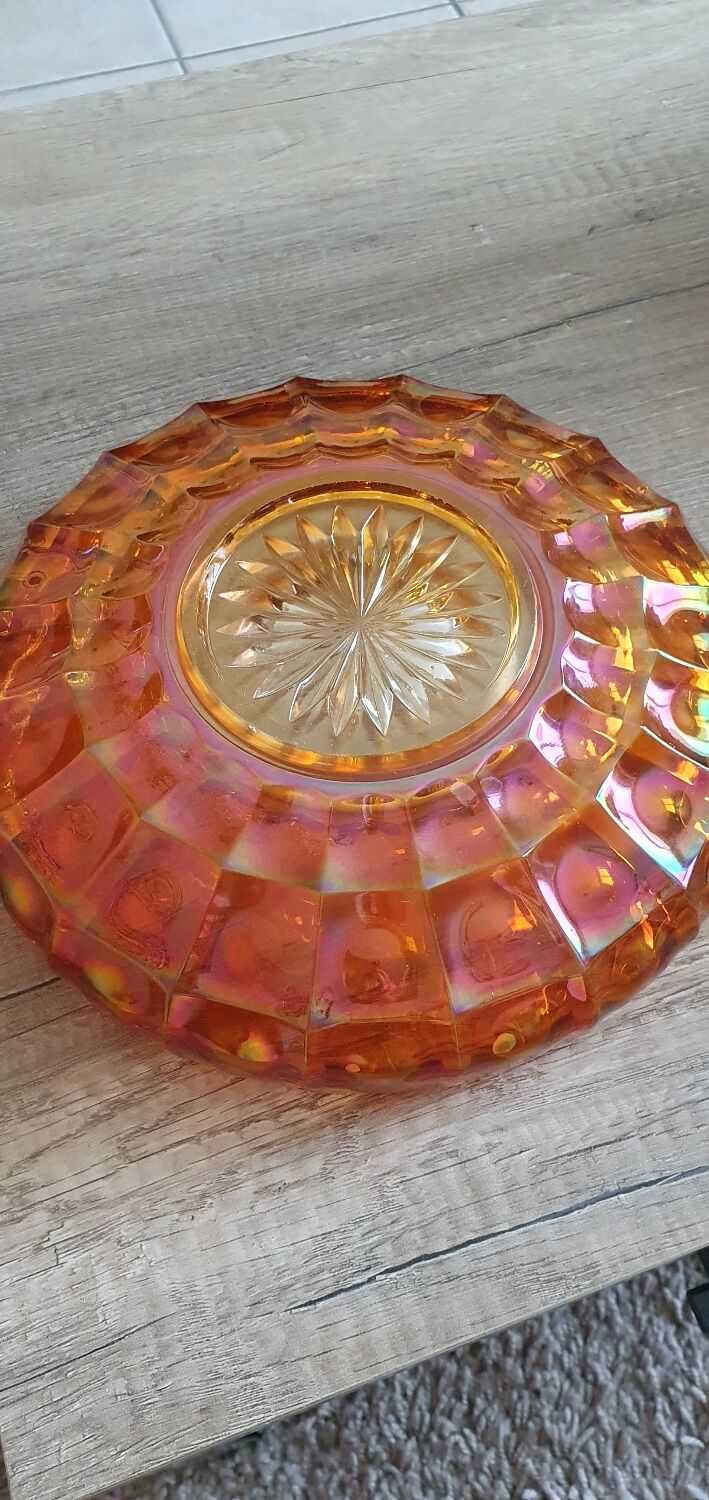 Glass compote bowl
