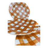 7 vintage dinner plates