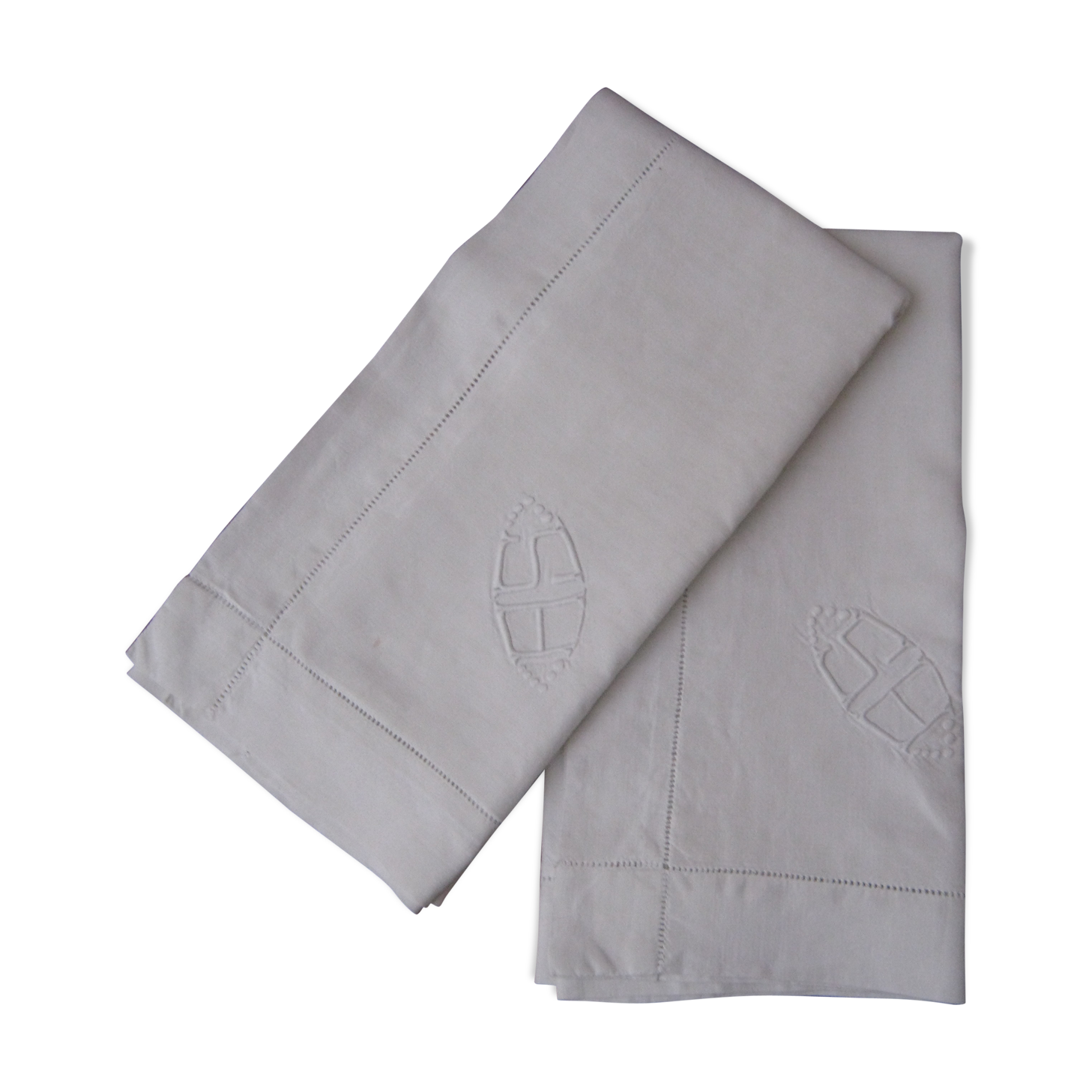 white métis pillowcases embroidered monogram A S