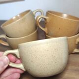 Set of 5 pretty vintage stoneware mugs